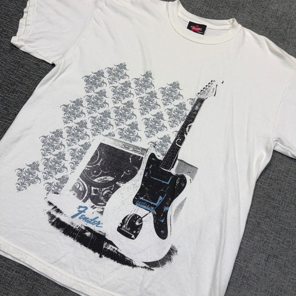 Fender The Collection by DaVinci T Shirt Mens XL White Guitar Amp Y2K